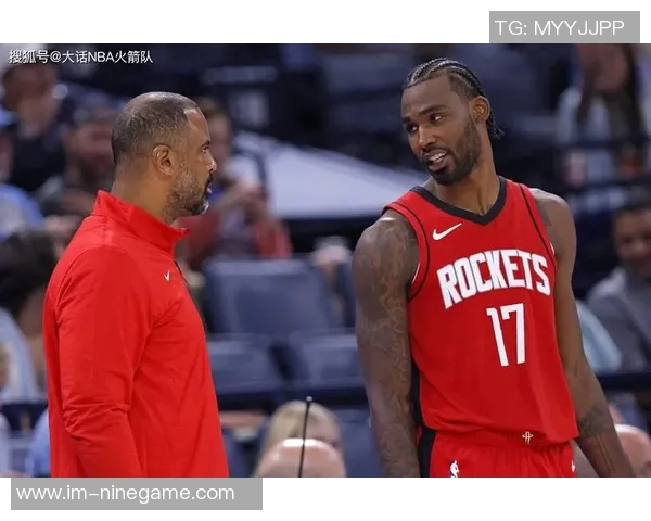 乌度卡谈狄龙开场表现称其侵略性十足强调团队合作是胜利关键